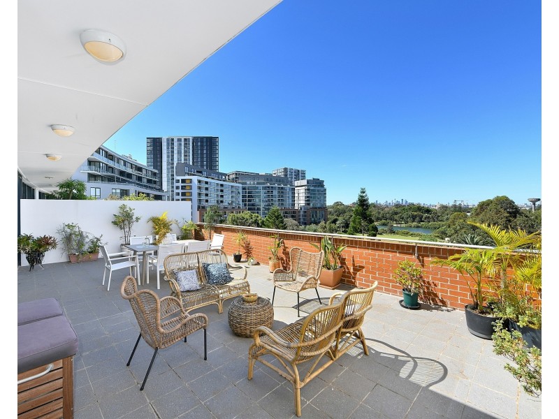 703/4 Brodie Spark Drive, Wolli Creek NSW 2205