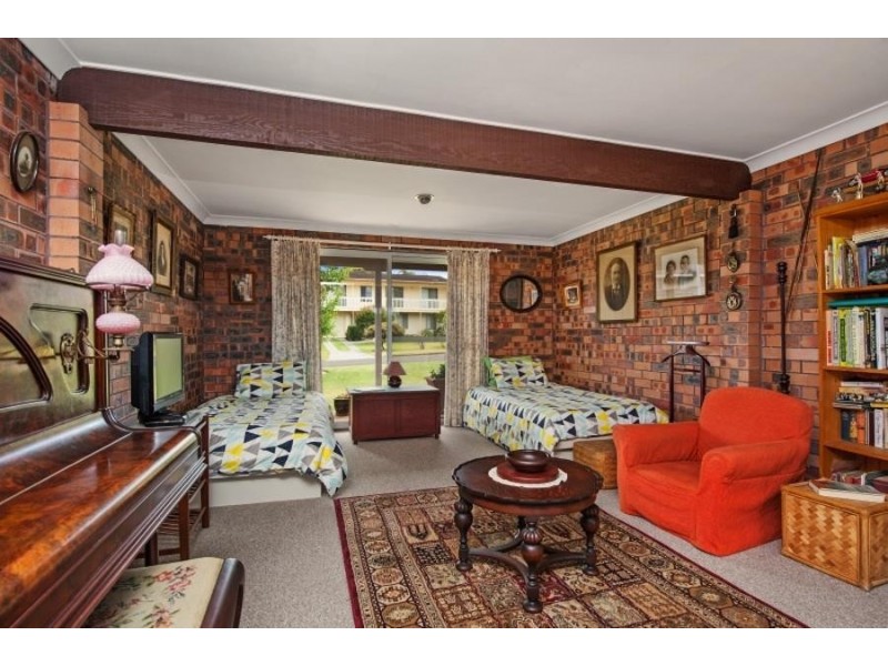 13 Manyana Drive, Manyana NSW 2539