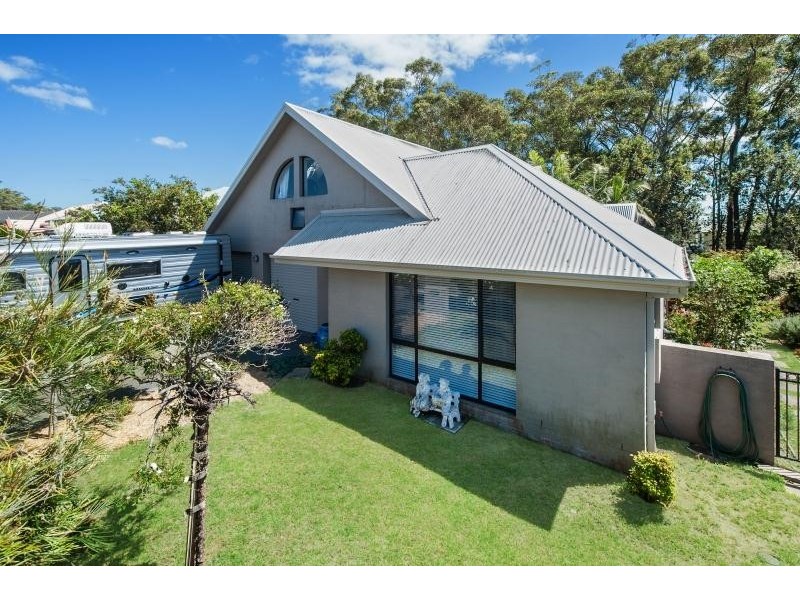 33  Walpole Avenue, Ulladulla NSW 2539