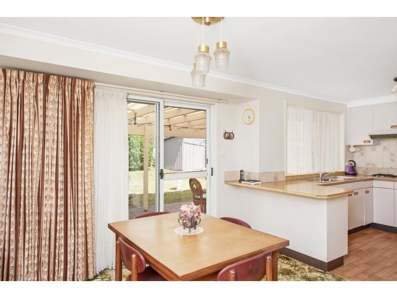 15 Ireland Street, Burrill Lake NSW 2539