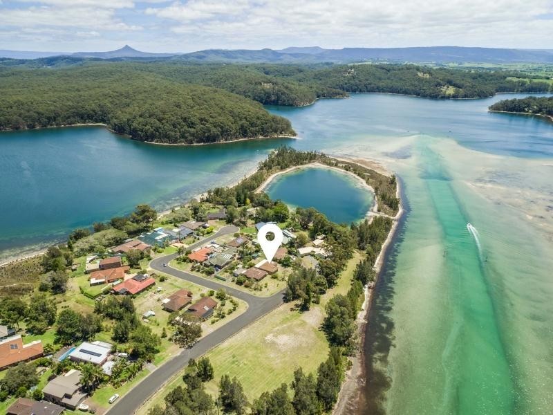 15 Ireland Street, Burrill Lake NSW 2539