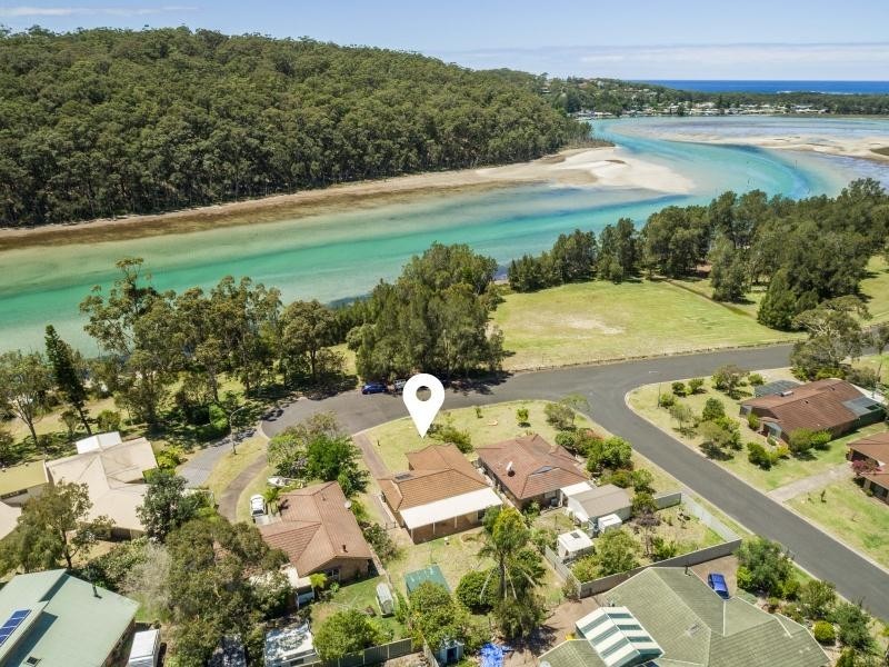 15 Ireland Street, Burrill Lake NSW 2539