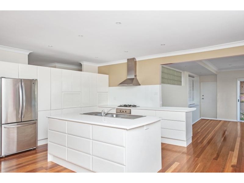 44 Lake View Drive, Burrill Lake NSW 2539