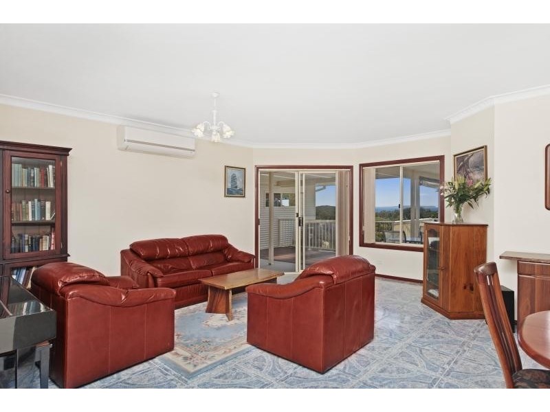 20 Seascape Close, Narrawallee NSW 2539