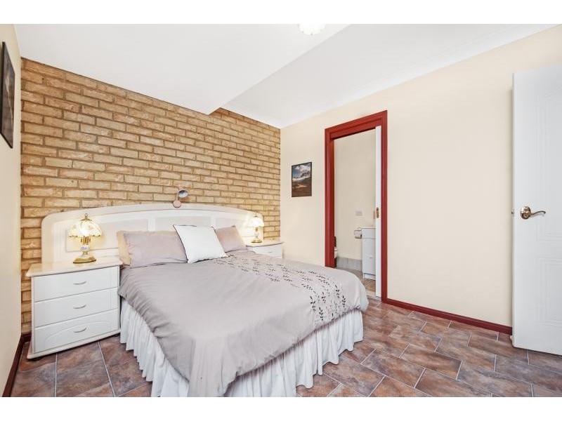 20 Seascape Close, Narrawallee NSW 2539