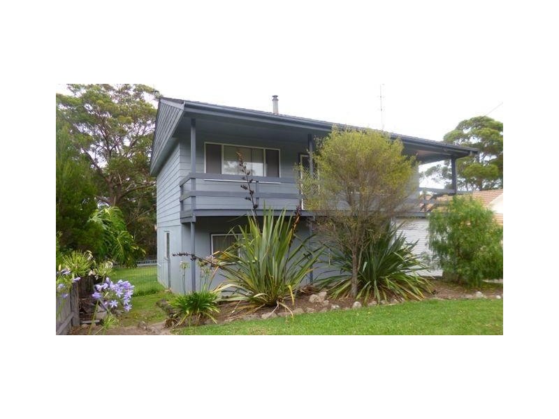 12 George Avenue, Kings Point NSW 2539