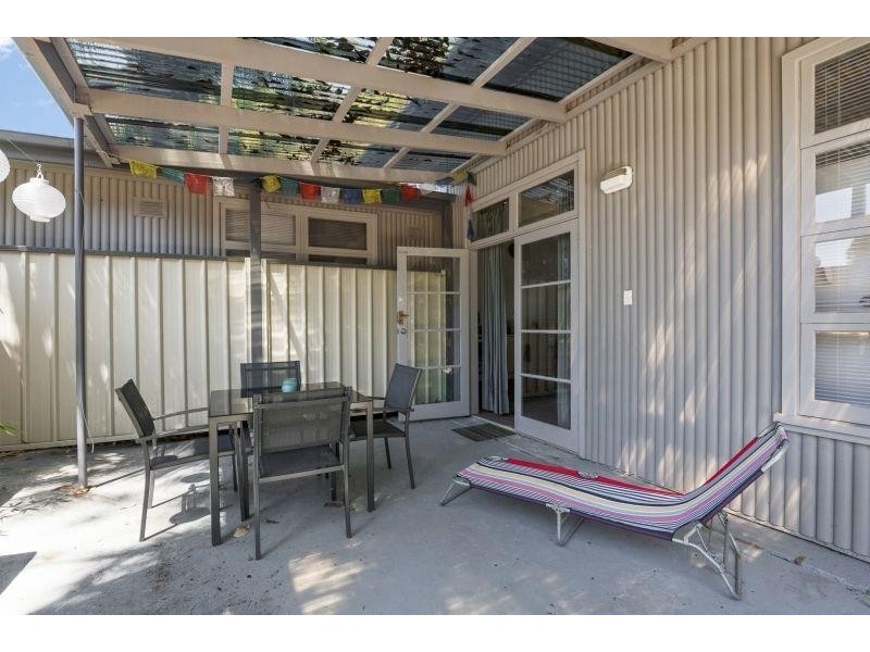 2/25 Golf Avenue, Mollymook NSW 2539