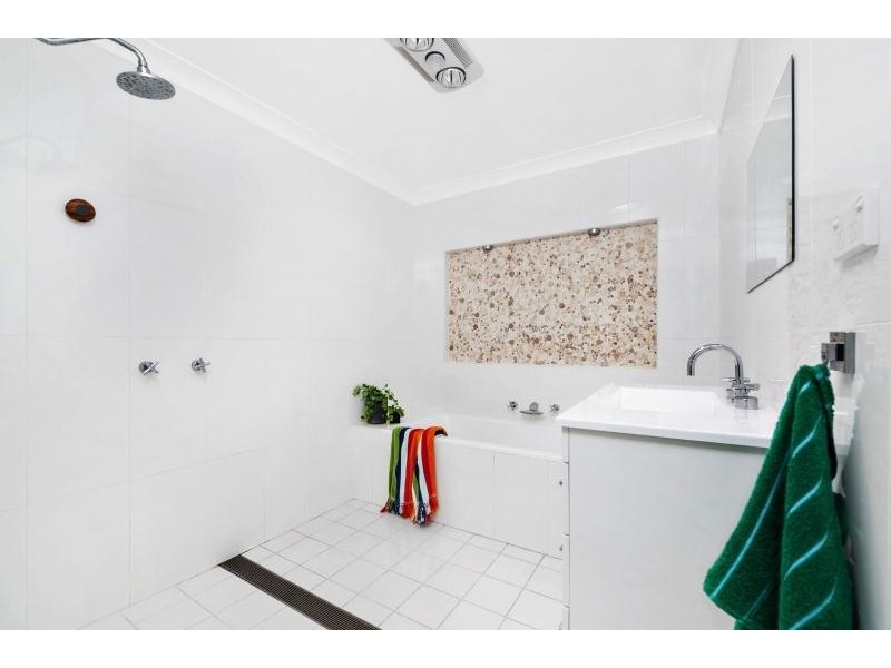 47 Canberra Crescent, Burrill Lake NSW 2539