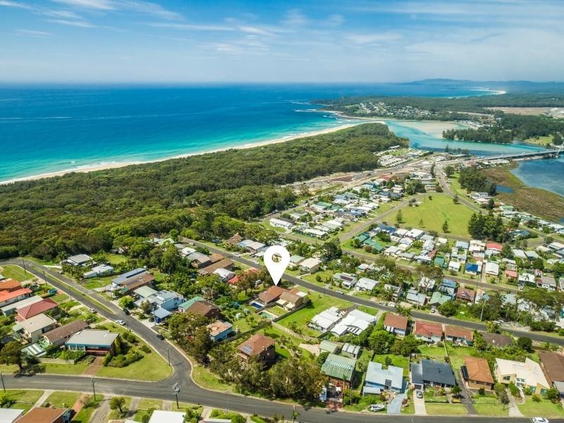 47 Canberra Crescent, Burrill Lake NSW 2539