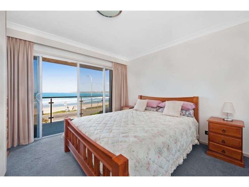 22 Beach Road, Mollymook NSW 2539