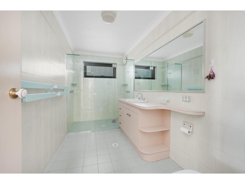 22 Beach Road, Mollymook NSW 2539