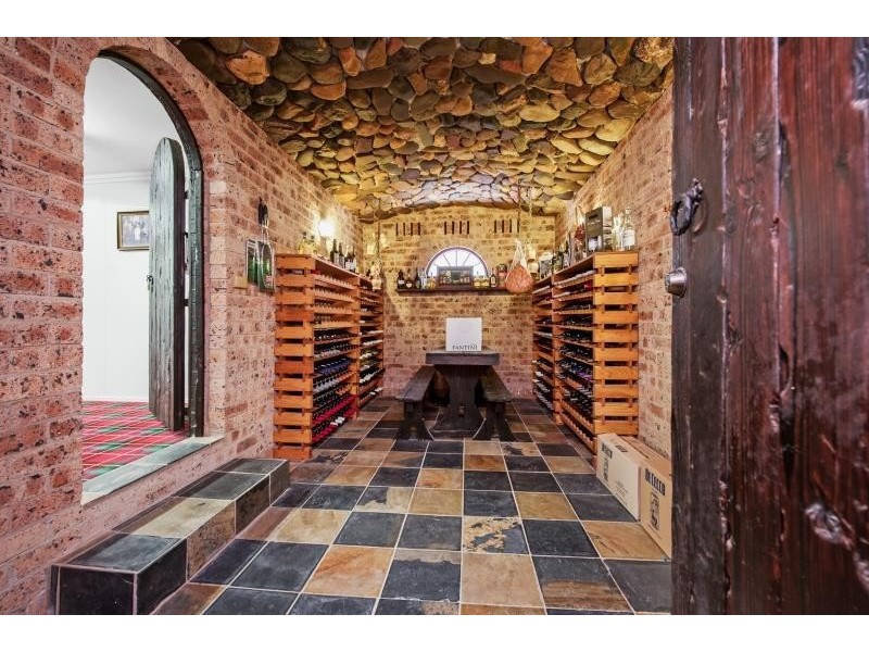 22 Beach Road, Mollymook NSW 2539