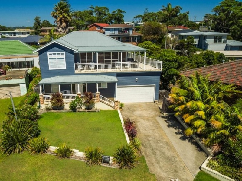 196 Mitchell Parade, Mollymook NSW 2539
