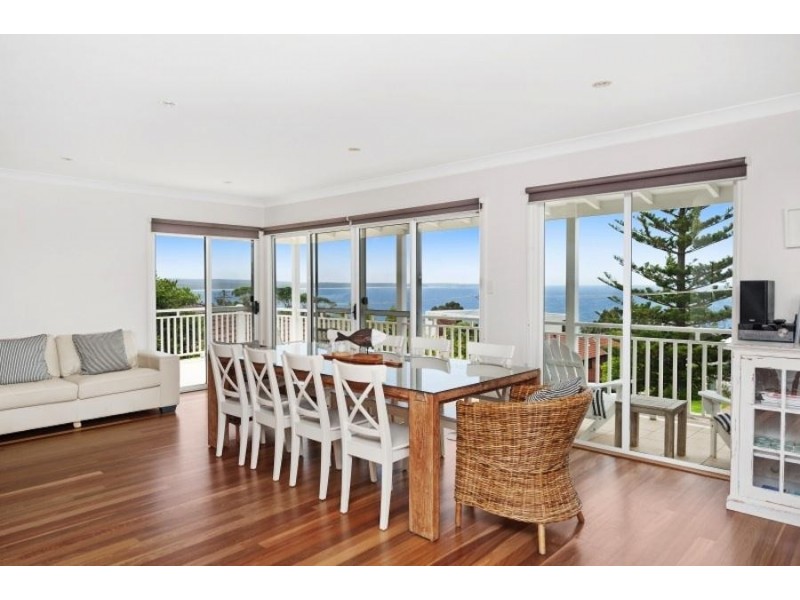 196 Mitchell Parade, Mollymook NSW 2539
