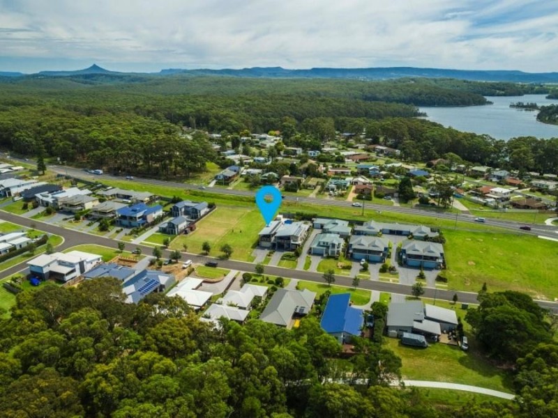 14B Wuru Drive, Burrill Lake NSW 2539