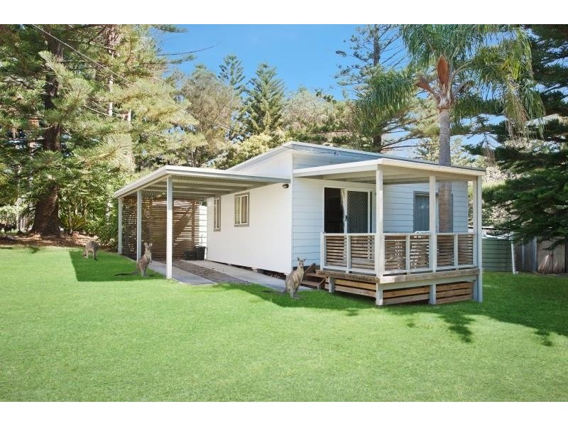 35 Scerri Drive, Kioloa NSW 2539