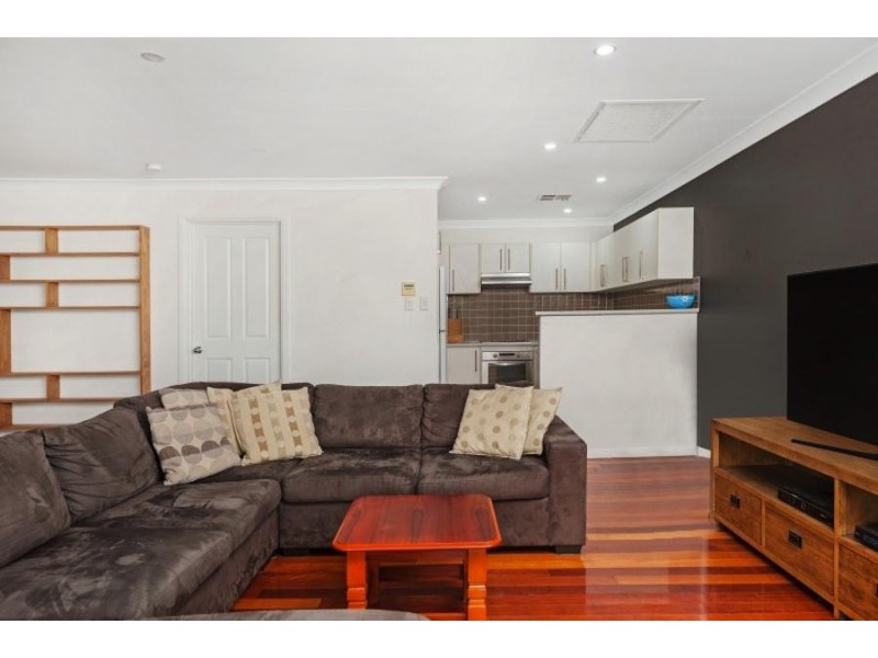 Unit 5/8 Wuru Drive, Burrill Lake NSW 2539