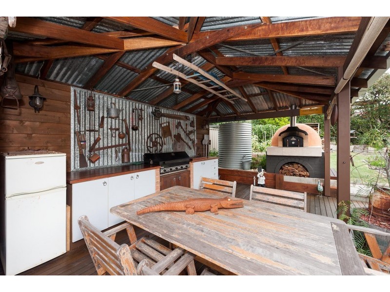 22 Clissold Street, Mollymook NSW 2539