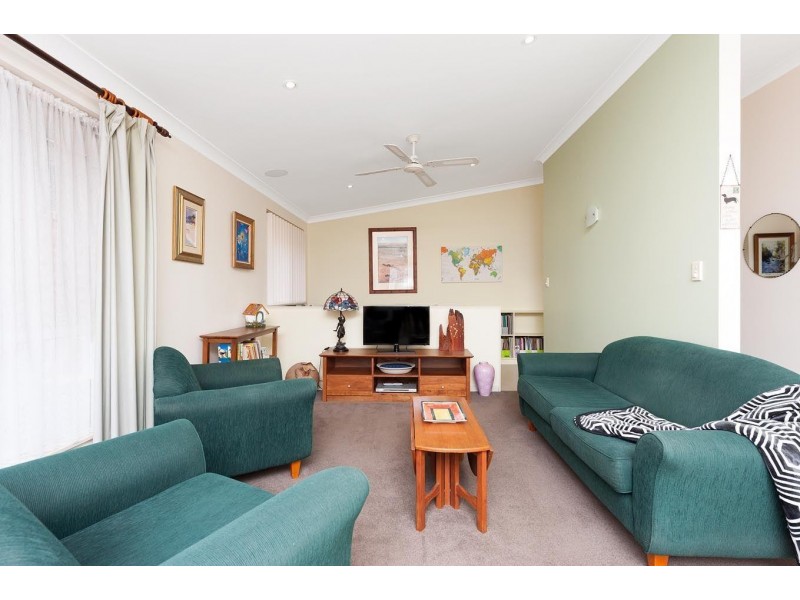 22 Clissold Street, Mollymook NSW 2539