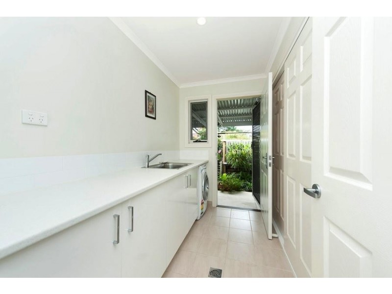 10/300  Kings Point Drive, Ulladulla NSW 2539