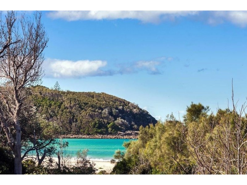 106 Mitchell Parade, Mollymook NSW 2539