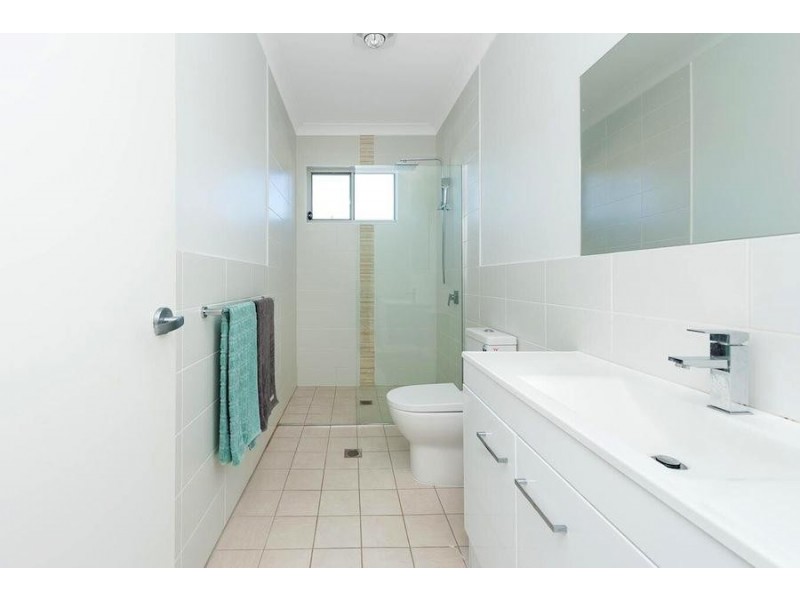 6 Seascape Close, Narrawallee NSW 2539