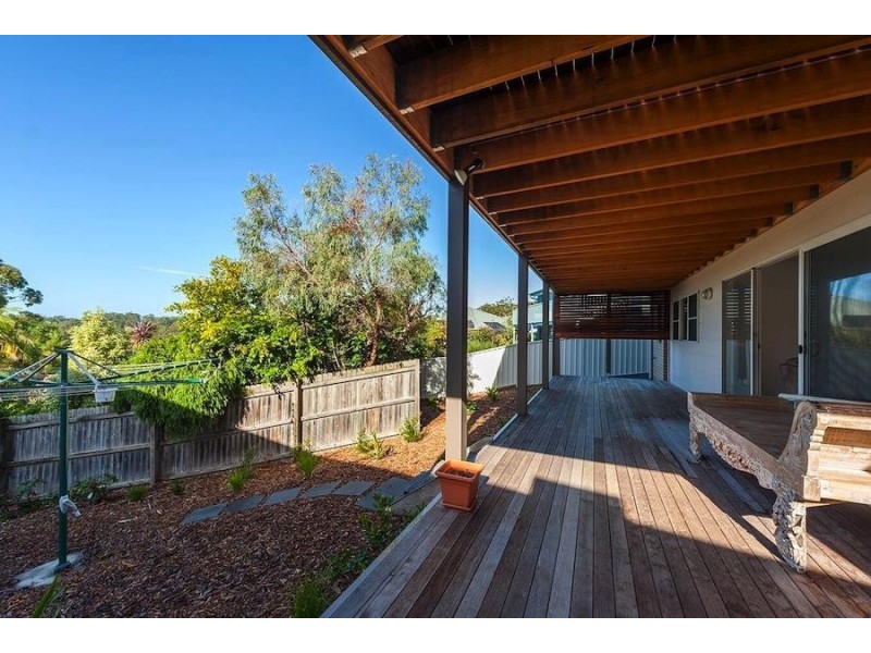 6 Seascape Close, Narrawallee NSW 2539