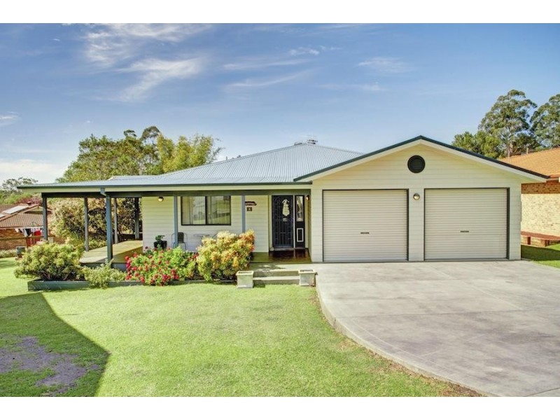 8 Waterview Close, Lake Conjola NSW 2539