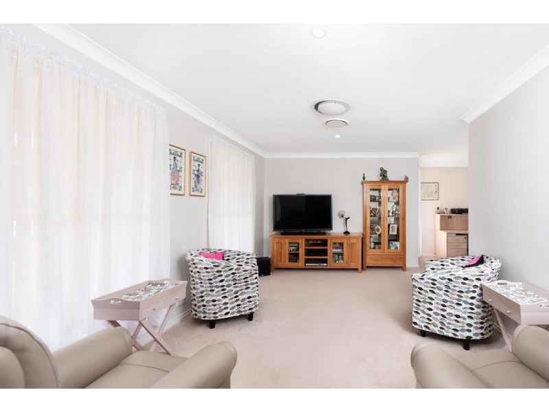 54 Golden Wattle Drive, Ulladulla NSW 2539