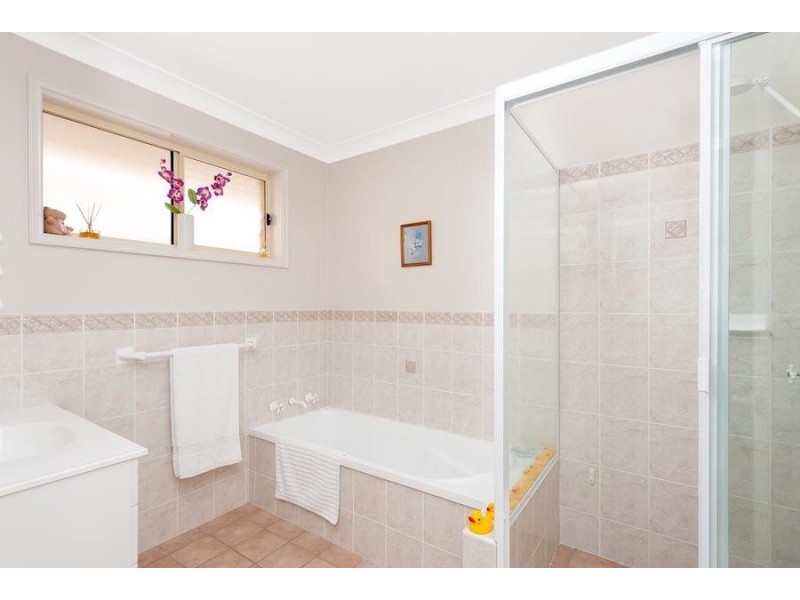 54 Golden Wattle Drive, Ulladulla NSW 2539
