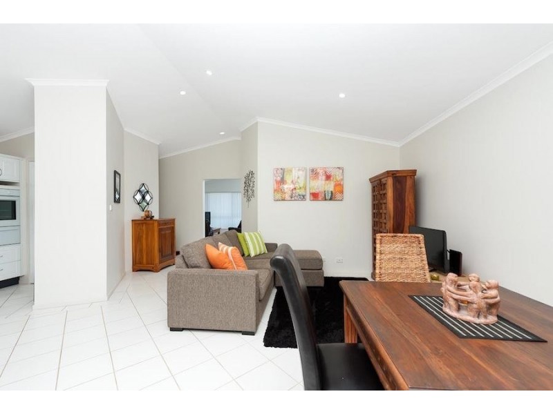 77 Carroll Avenue, Mollymook NSW 2539