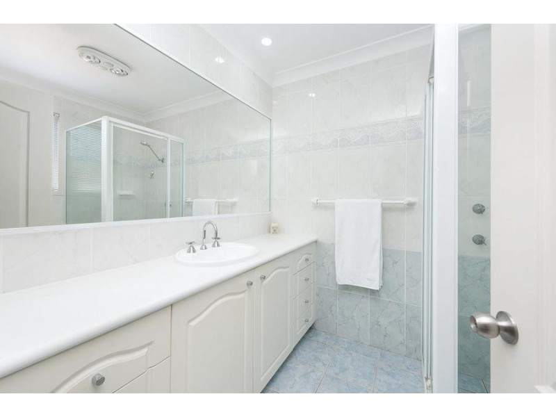 77 Carroll Avenue, Mollymook NSW 2539