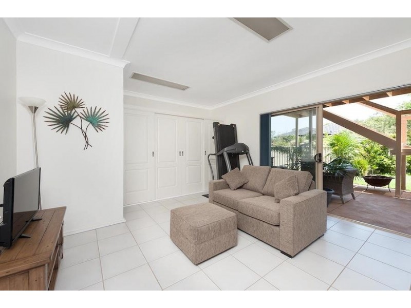 77 Carroll Avenue, Mollymook NSW 2539