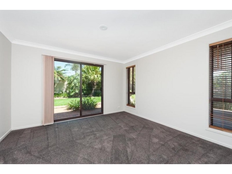 39 Leigh Crescent, Ulladulla NSW 2539