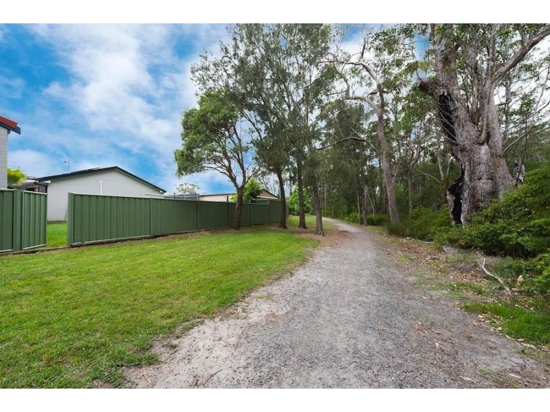 31 Macleay Street, Narrawallee NSW 2539