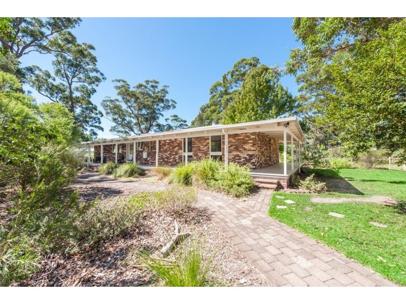 22A River Road, Lake Tabourie NSW 2539