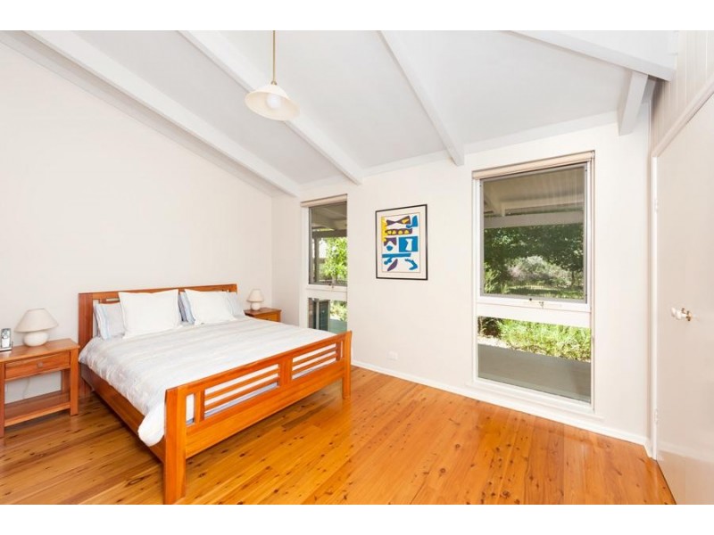 22A River Road, Lake Tabourie NSW 2539