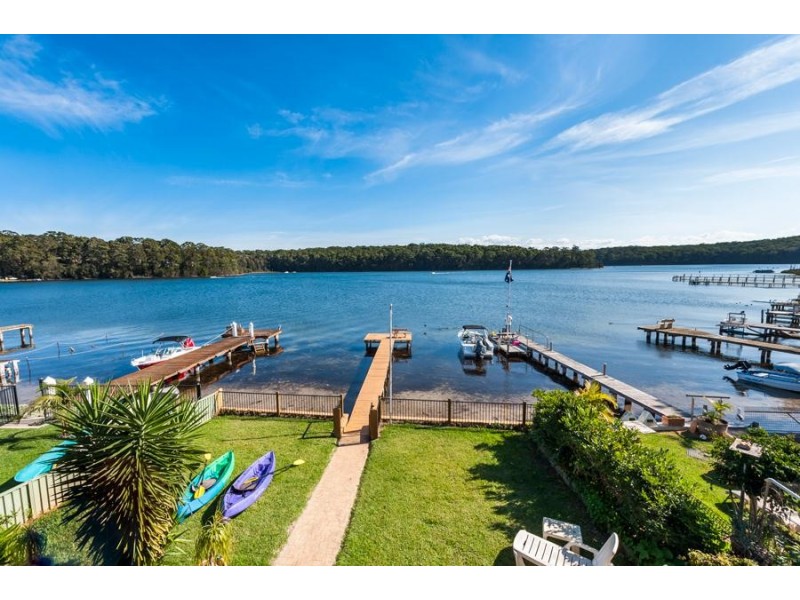 29 Lake View Drive, Burrill Lake NSW 2539