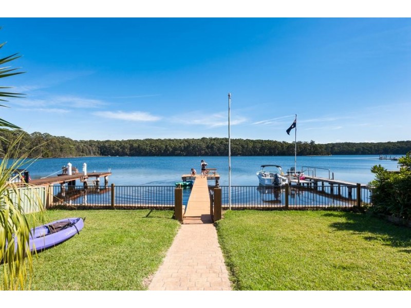 29 Lake View Drive, Burrill Lake NSW 2539