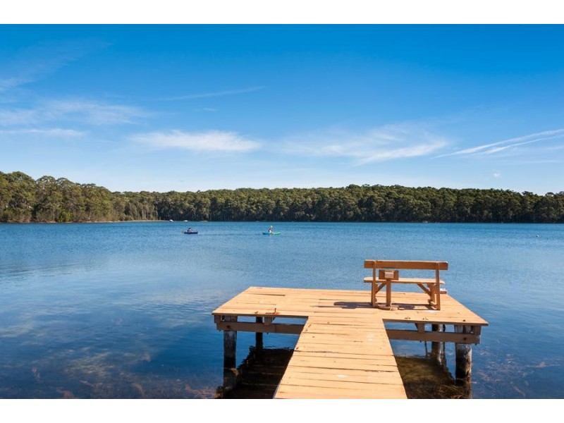 29 Lake View Drive, Burrill Lake NSW 2539