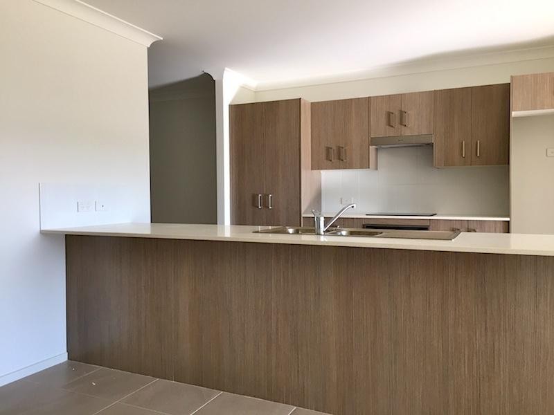 2/15 Pedder Drive, Burrill Lake NSW 2539