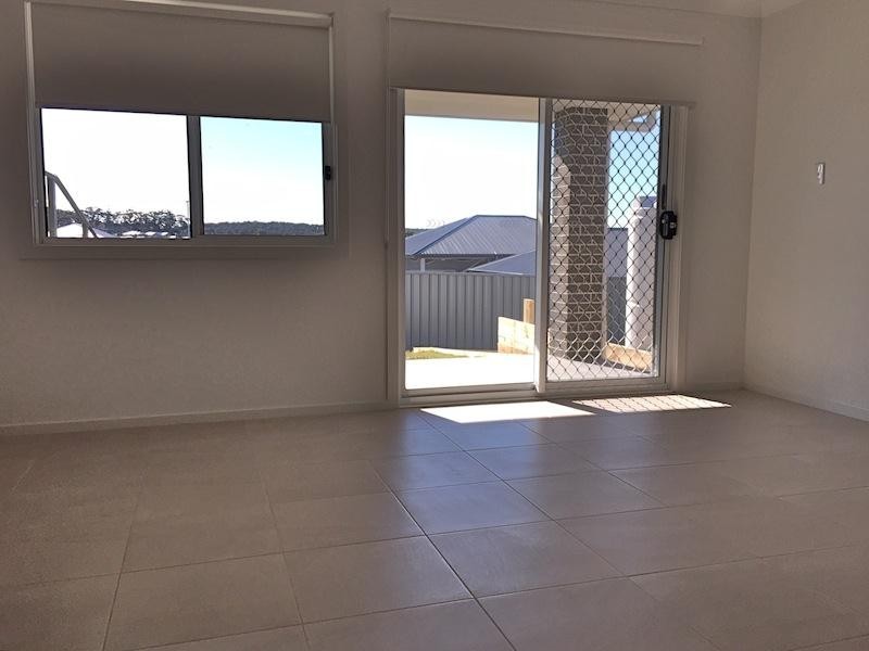 2/15 Pedder Drive, Burrill Lake NSW 2539