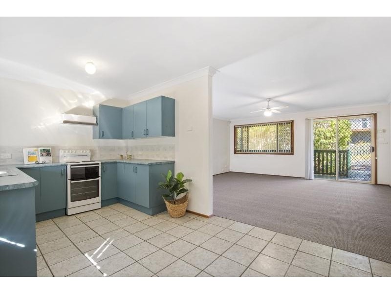 26 Leo Drive, Narrawallee NSW 2539