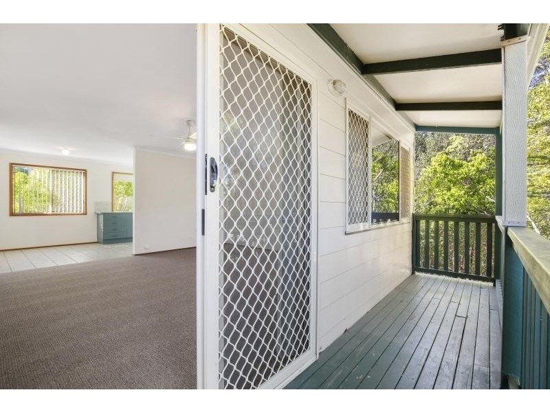 26 Leo Drive, Narrawallee NSW 2539