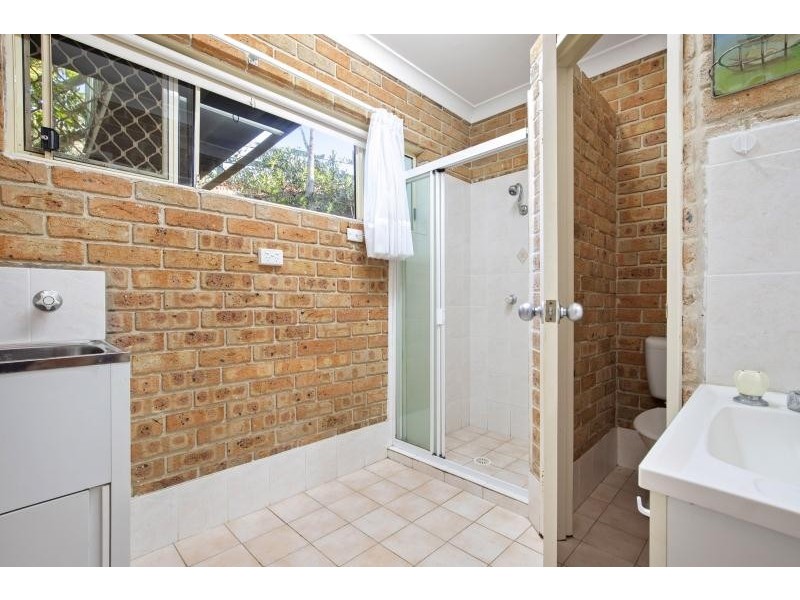 26 Leo Drive, Narrawallee NSW 2539