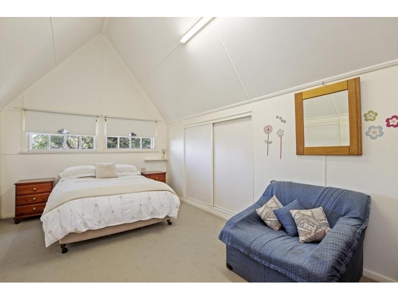 51 Buckland Street, Mollymook NSW 2539
