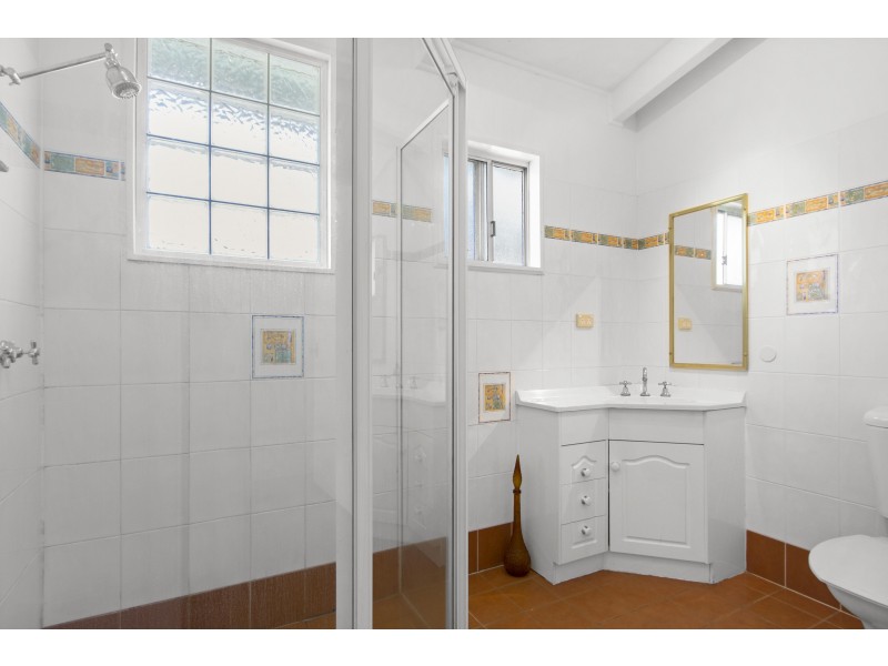 126 Canberra Crescent, Burrill Lake NSW 2539