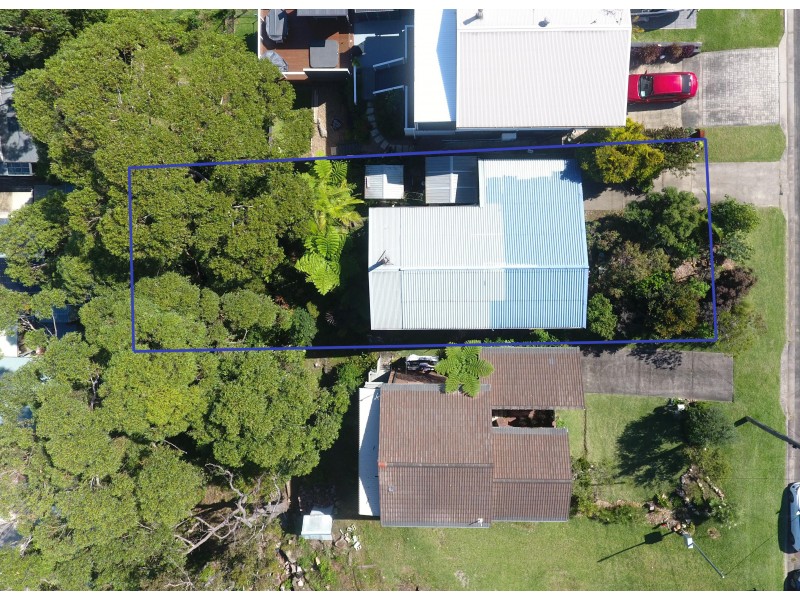 126 Canberra Crescent, Burrill Lake NSW 2539