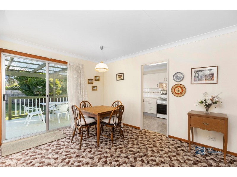 27 Thistleton Drive, Burrill Lake NSW 2539