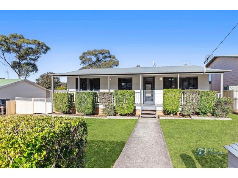 36 Lyra Drive, Lake Tabourie NSW 2539